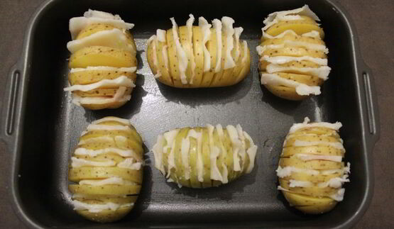 картофель гармошкой с салом