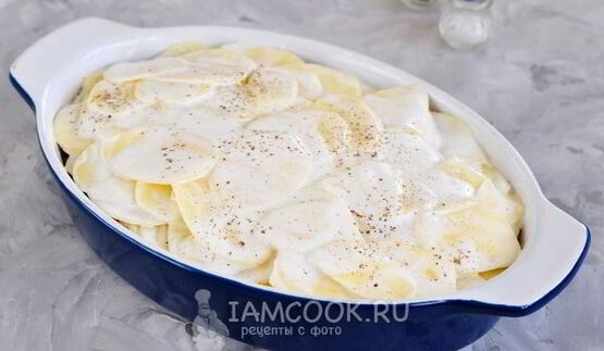 картошка с фаршем, сыром и майонезом в духовке