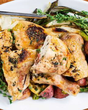 Картошка с курицей в духовке