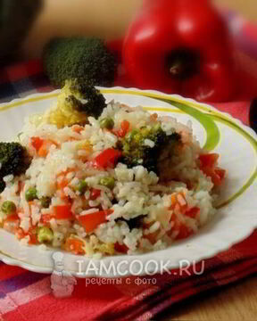 Рис с брокколи и зеленым горошком