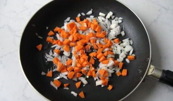 рис с брокколи и зеленым горошком