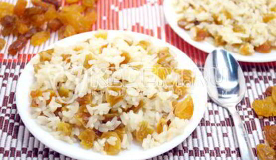 рис с изюмом