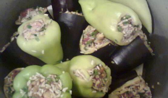 долма с баклажаном и болгарским перцем