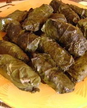 Долма с виноградным листом