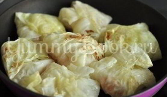 голубцы под томатно-сливочным соусом