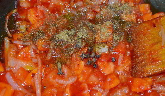 голубцы с мясом, рисом и грибами