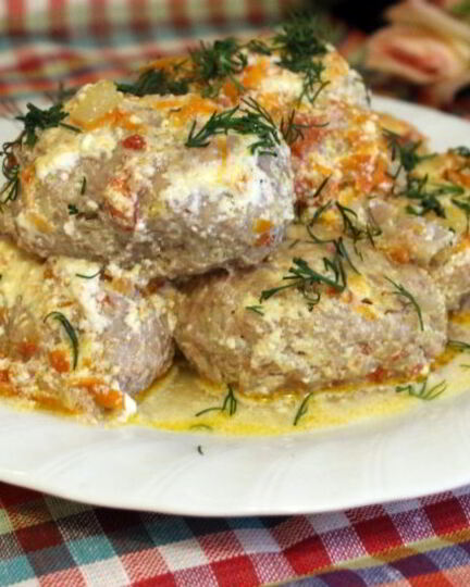 Рецепт ленивых голубцов запеченных в сметане