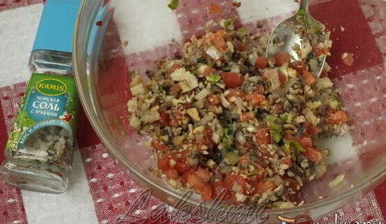 фаршированные шампиньоны с пикантной начинкой