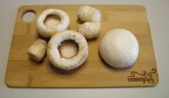 фаршированные шампиньоны в духовке с сыром