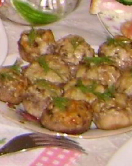 Рецепт шампиньонов, фаршированных орешками