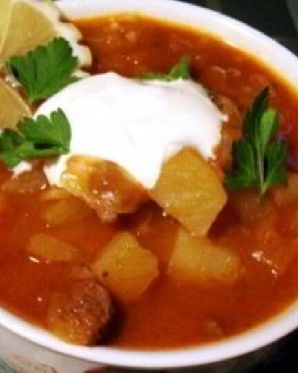 Рецепт гуляша из говядины с картошкой