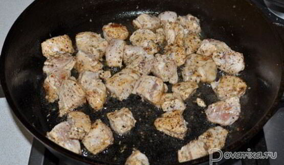 гуляш из кролика с грибами