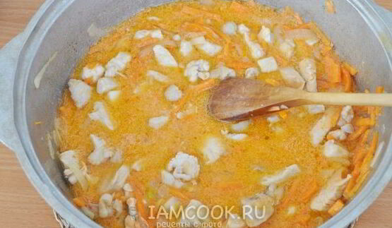 гуляш из куриной грудки