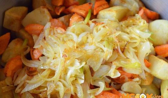 гуляш из курицы