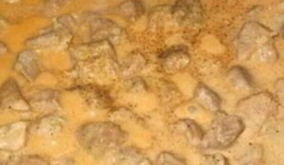 гуляш из свинины со сливками