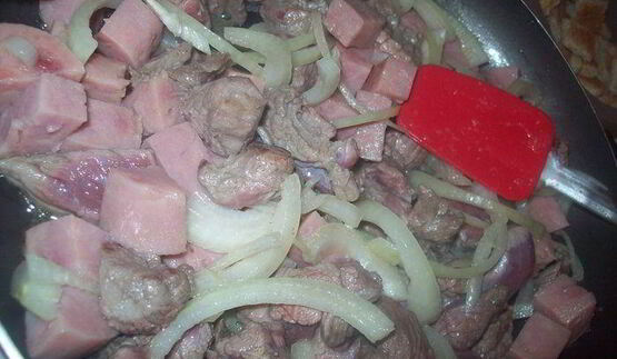 гуляш по-немецки с перцем