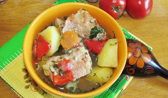 свиной гуляш