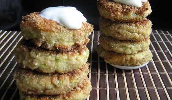 кабачково-яблочные котлетки