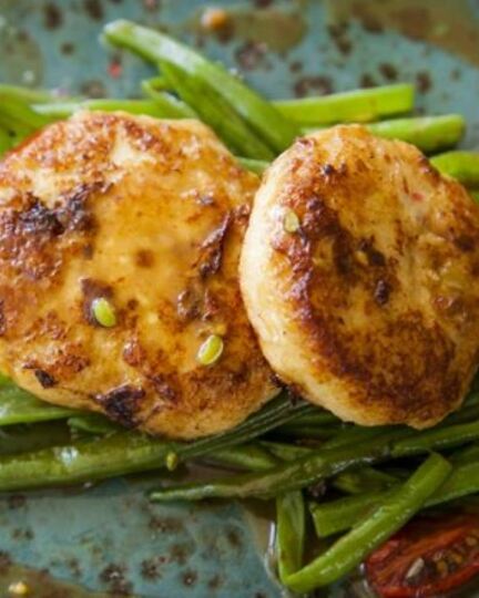 Рецепт котлеты из муксуна с кенийской фасолью