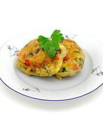 Котлеты из бобов с овощами