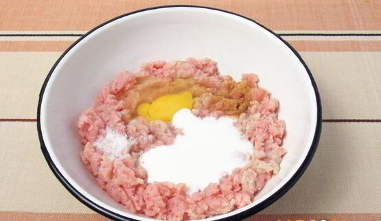 котлеты из индейки на пару в мультиварке