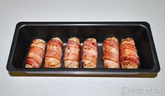 котлеты из мясного фарша в беконе