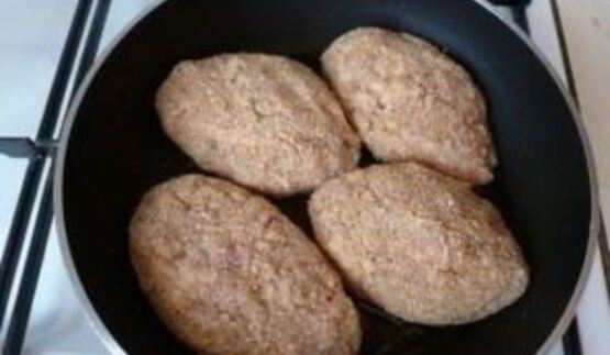 куриные котлеты с маслом внутри