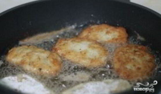 куриные котлеты в томатной подливе