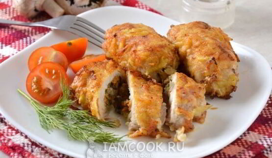 свиные котлеты с начинкой и картофельной корочкой