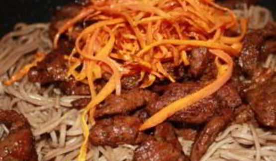 лапша с говядиной