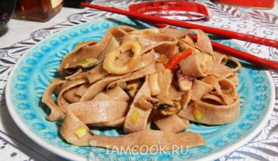 лапша с морепродуктами