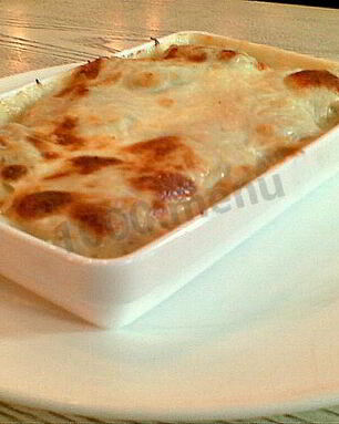 Лазанья с куриным филе и грибами