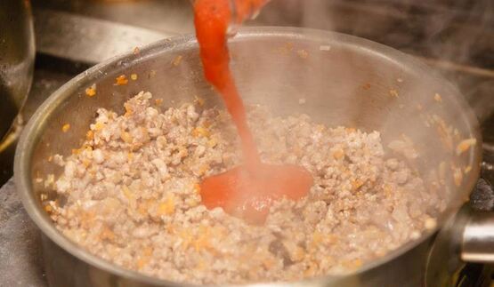 лазанья с овощами и фаршем