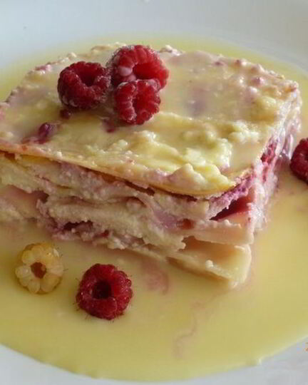 Рецепт лазаний с творогом и малиной