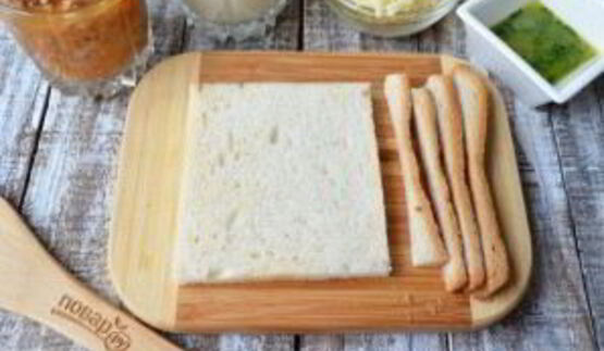 рулет лазанья в чесночном хлебе