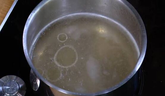 макароны-ракушки со спаржей, горохом и беконом