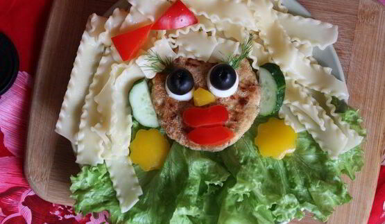 макароны с котлеткой