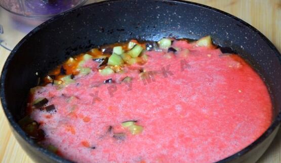 паста с баклажанами в томатном соусе