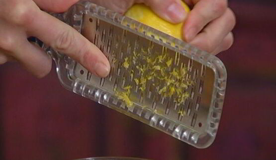 паста с копченой семгой и песто из каперсов