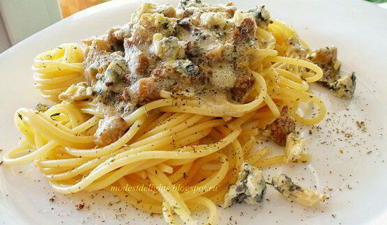 паста с вешенками и сыром дор блю