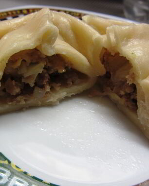 Манты с говяжьим мясом и картофелем