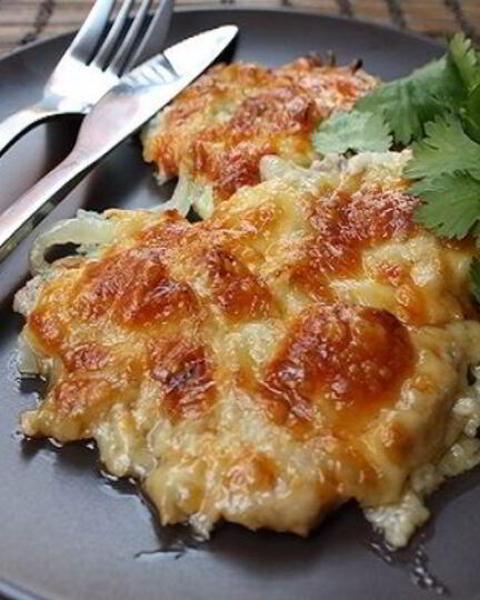 Рецепт мяса по-французски с брынзой