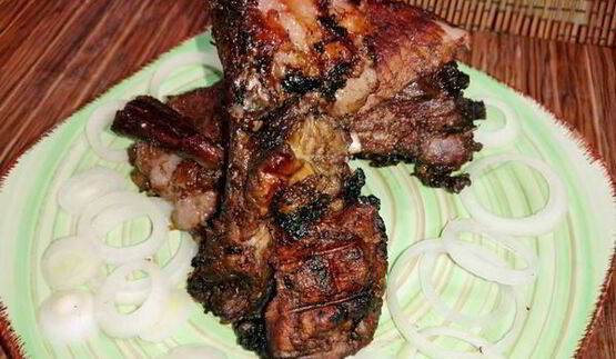 бараньи ребрышки барбекю в соусе наршараб