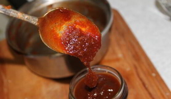 глазированная свинина с кукурузным салатом