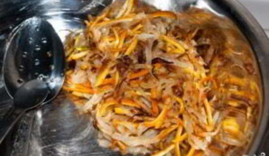 индейка, тушенная в вине