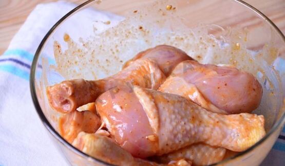 куриные голени в горчично-медовом маринаде