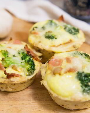 Куриные корзиночки с брокколи