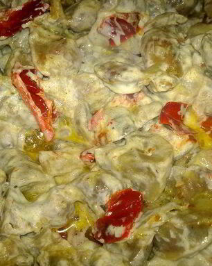 Куриные желудочки, шампиньоны и вяленые овощи