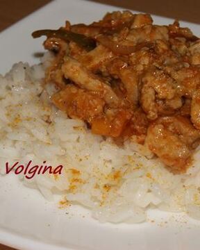 Мясо в кляре с овощами