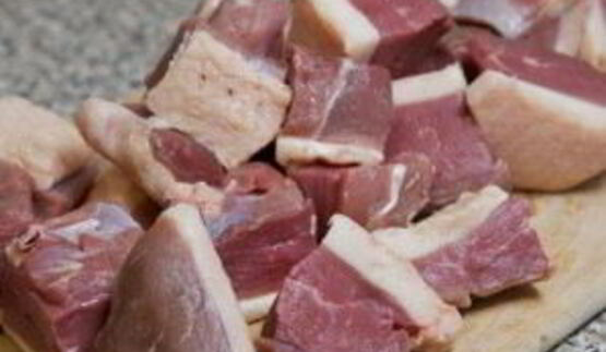 тушенная утка с баклажанами и картофелем